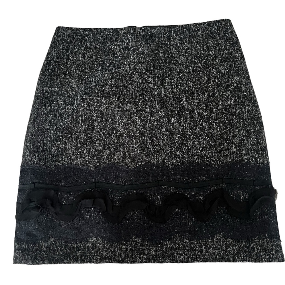 T tahari skirt
